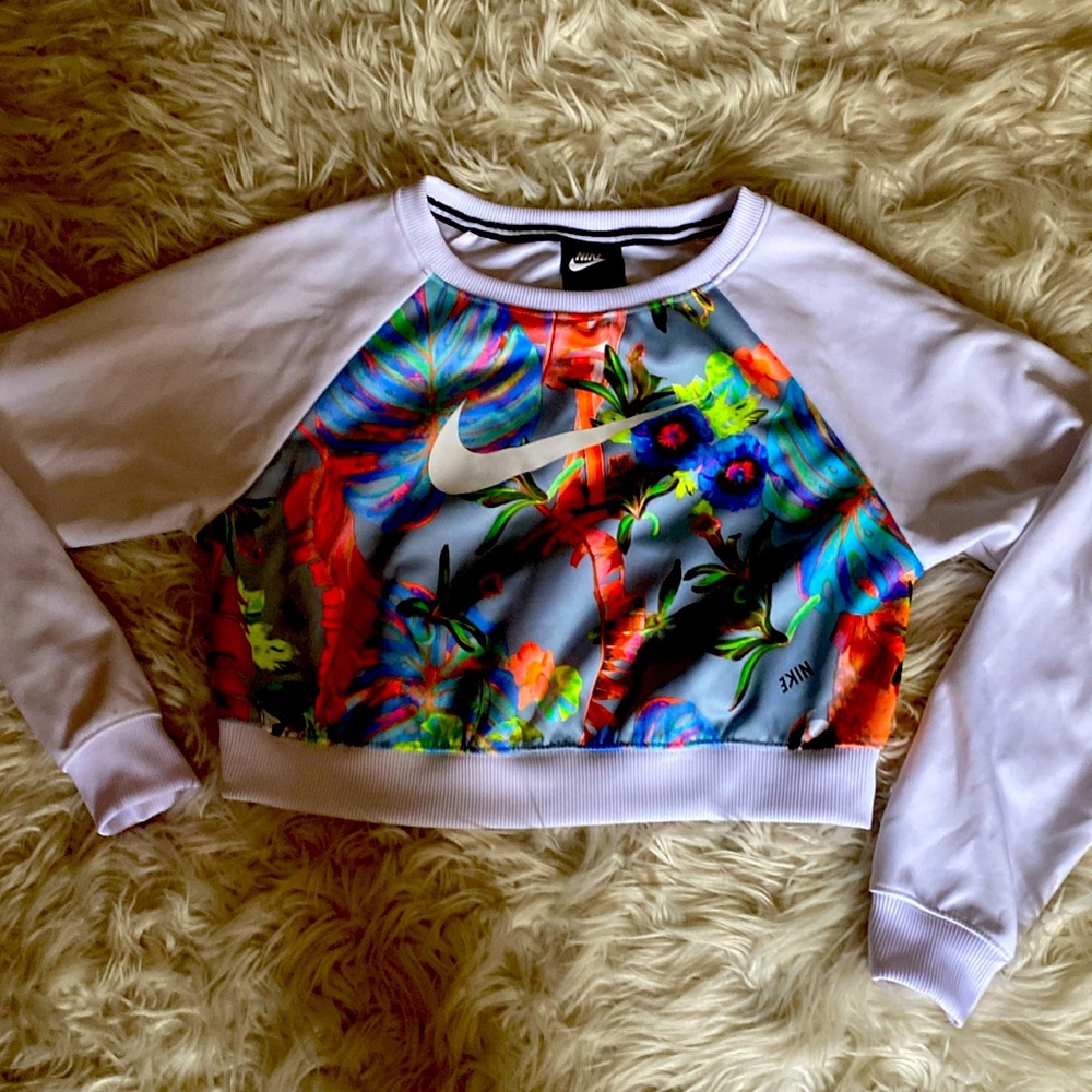 Cropped sweat shirt